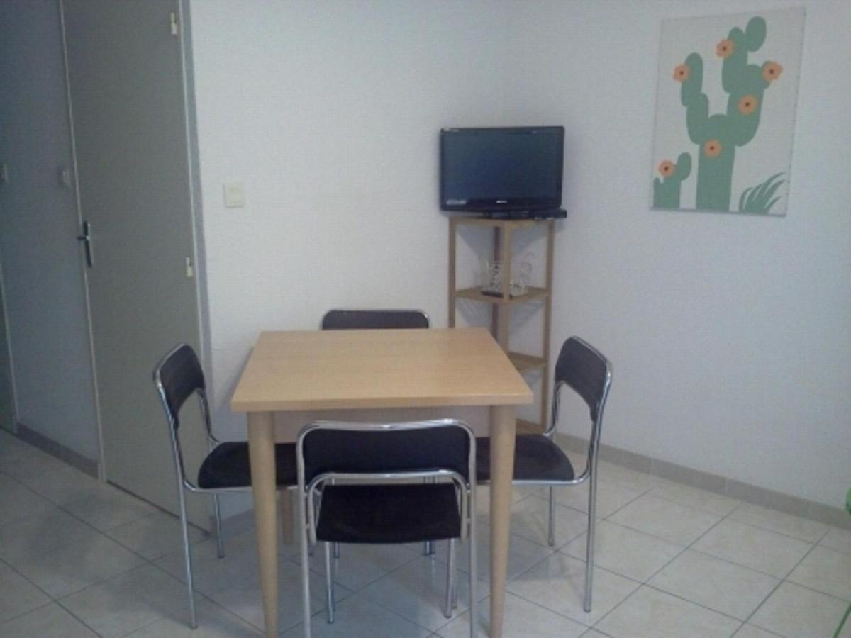 Appartement F1 Calvi A 150 Metres De La Plage Εξωτερικό φωτογραφία